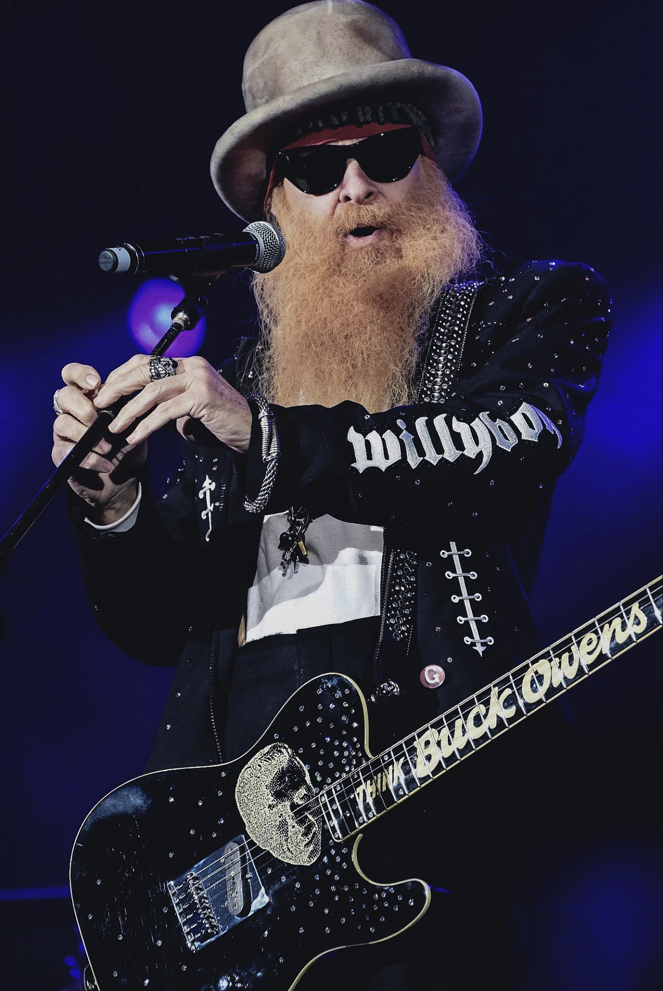 Billy Gibbons — ZZ Top performing live in 2015
