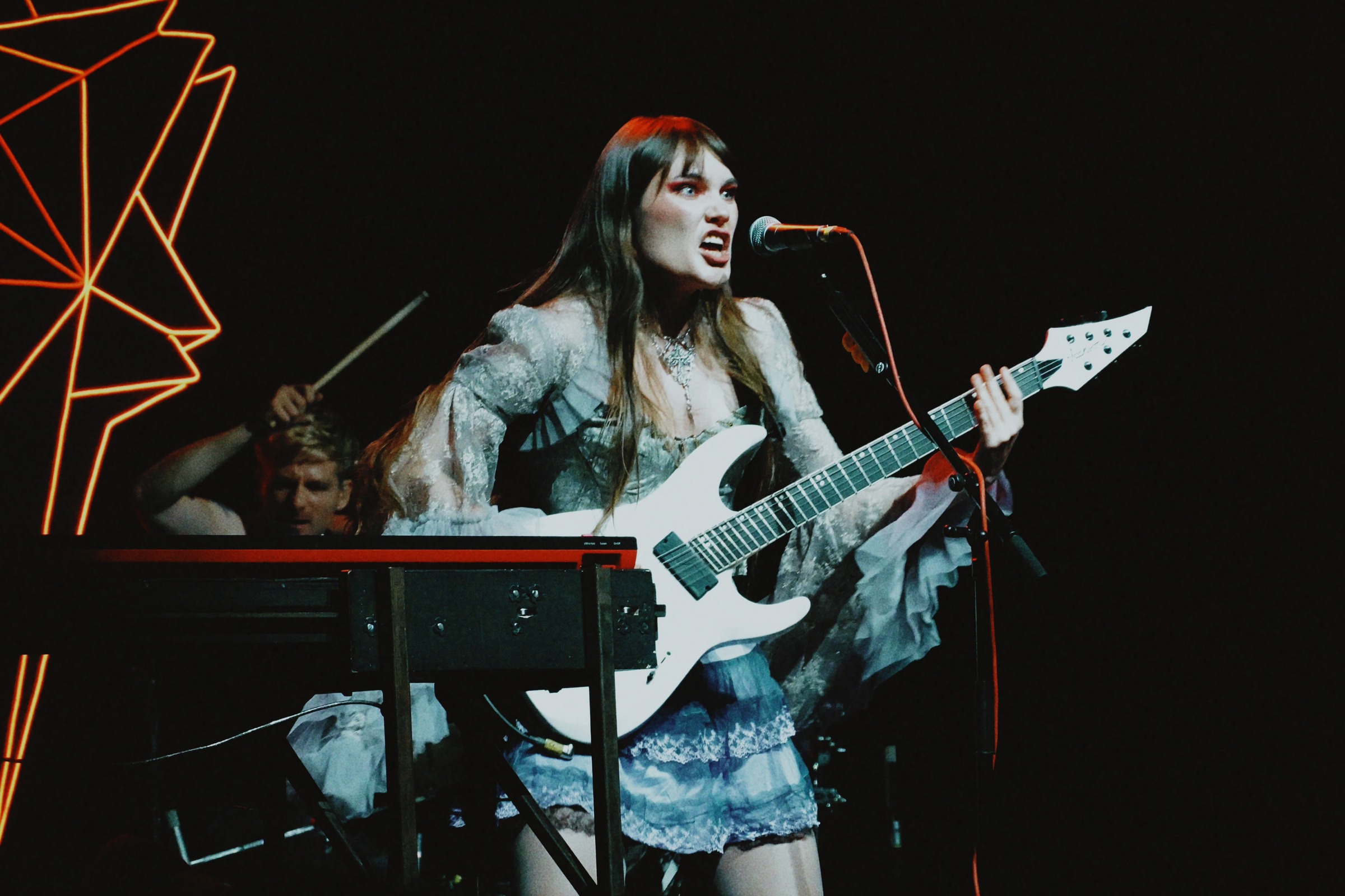 Calva Louise performing at O2 Forum Kentish Town — photo 1